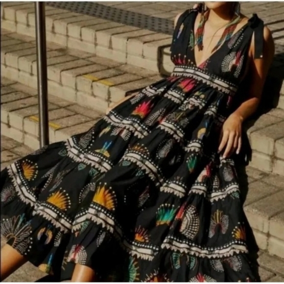 NWT FARM Rio Headdress Dress - Picture 3 of 3